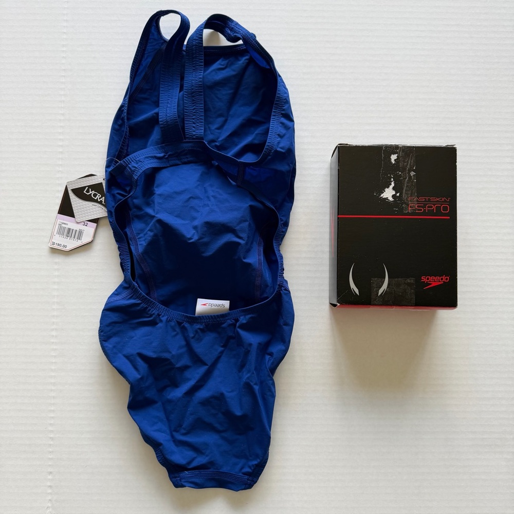 Speedo Women’s FastSkin FS Pro size 32 New With Tags.
